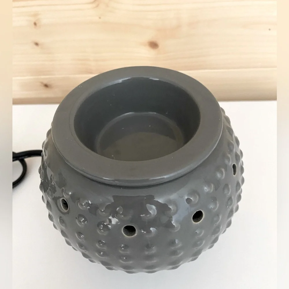 Gray Hobnail High Gloss Candle Wax Warmer Round Pacific Trade International